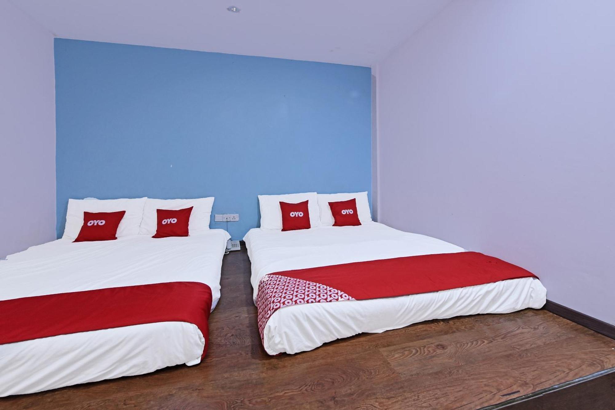 Super Oyo 992 Orange Hotel Kuala Pilah Exterior photo