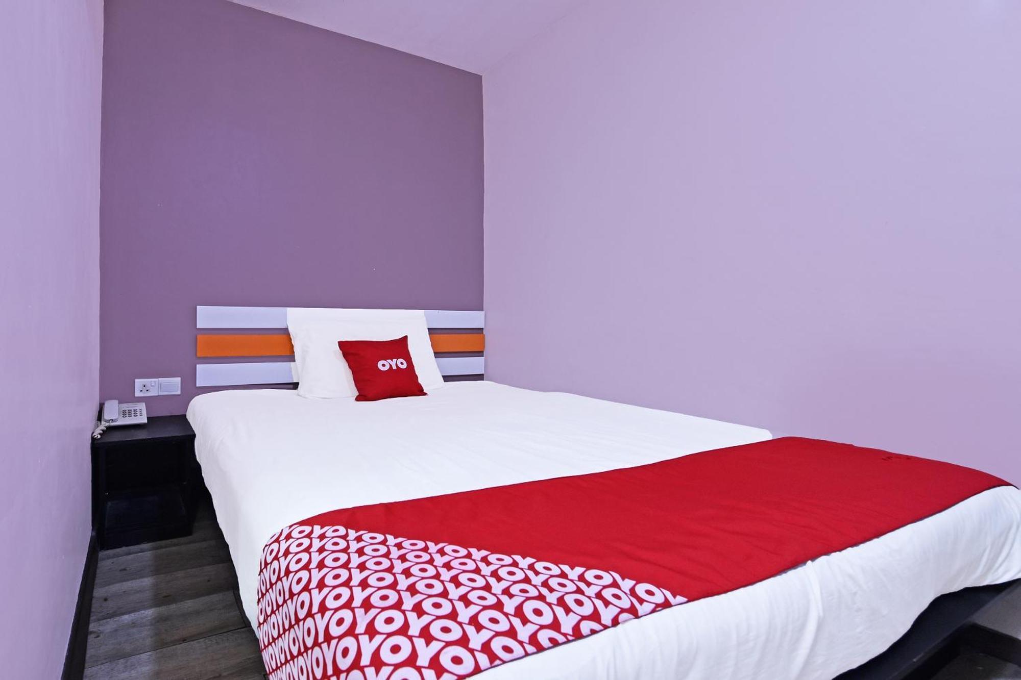 Super Oyo 992 Orange Hotel Kuala Pilah Exterior photo