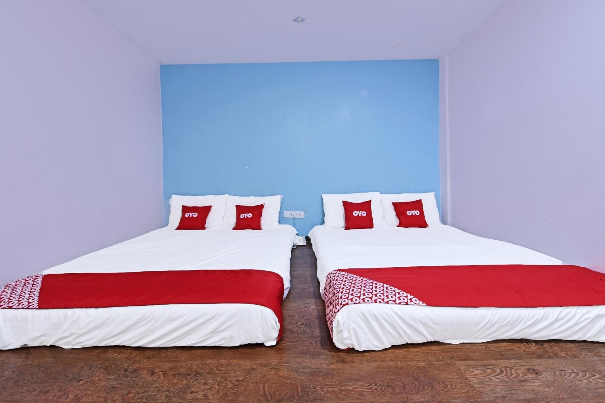 Super Oyo 992 Orange Hotel Kuala Pilah Exterior photo